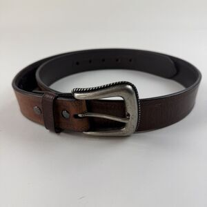 ARIAT Men's Distressed Leather Brown Belt 38 Triple Row Stitch Silver Buckle